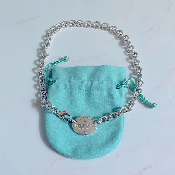 Tiffany & Co. Jewelry - ❗️SOLD❗️Tiffany & Co. oval choker